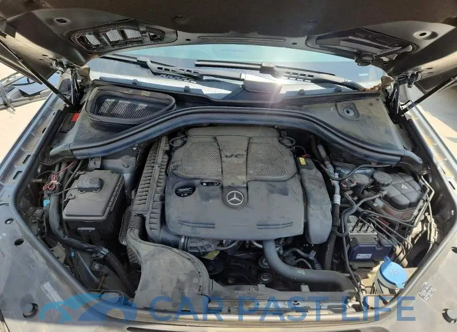 4JGDA5HB1HA843983# 12