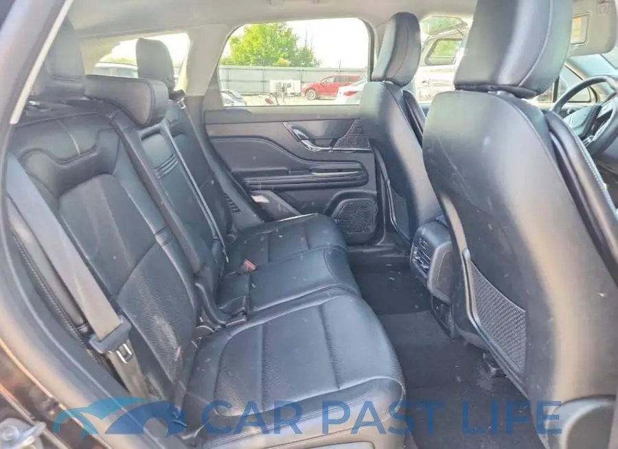 5LMCJ1D96NUL22207# 11