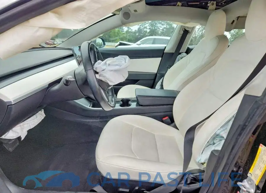 5YJ3E1EB3JF135054# 7