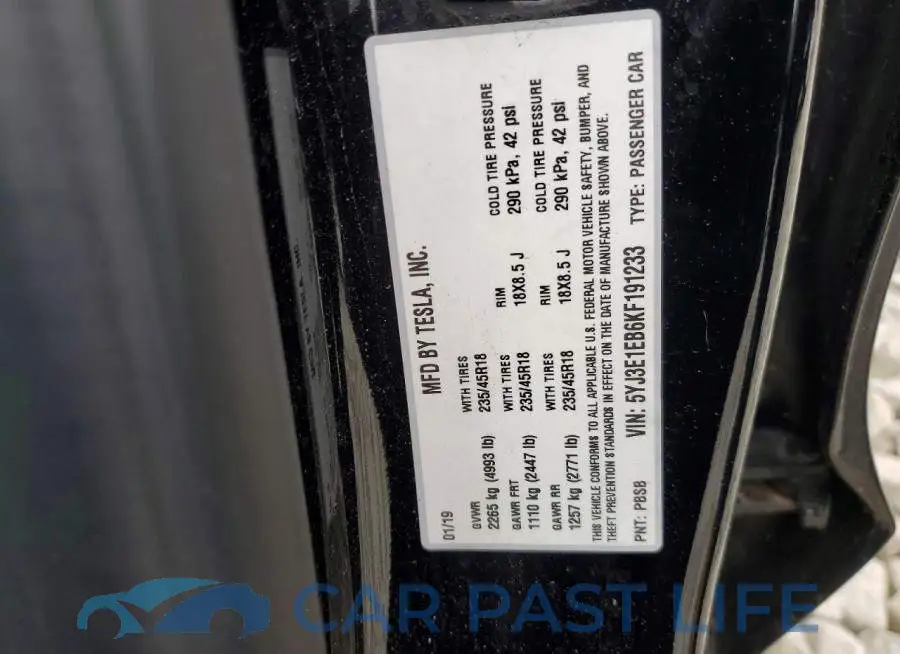 5YJ3E1EB6KF191233# 12