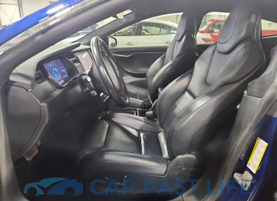 5YJSA1E20JF268300# 7