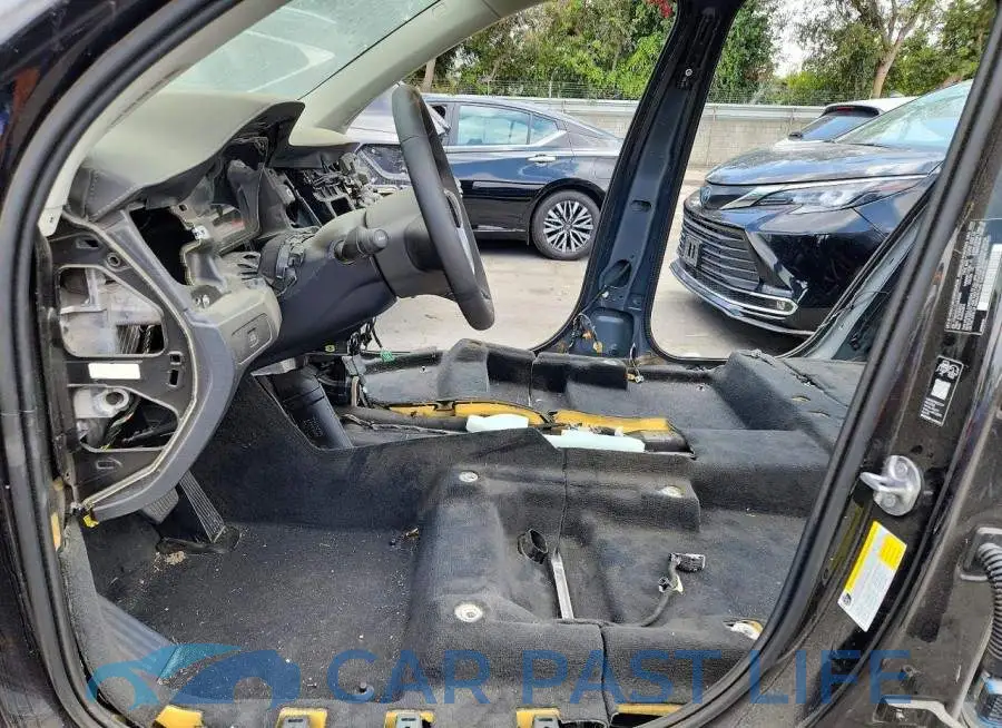 YV4M12PJ1T1464080# 7