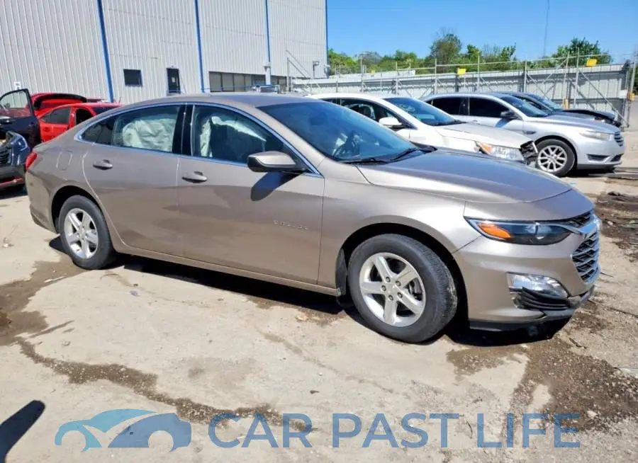 1G1ZD5ST9PF156408# 4