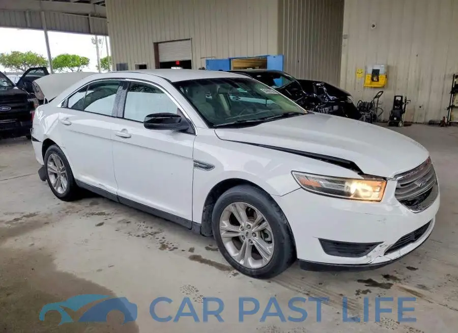 1FAHP2D87KG106939# 4