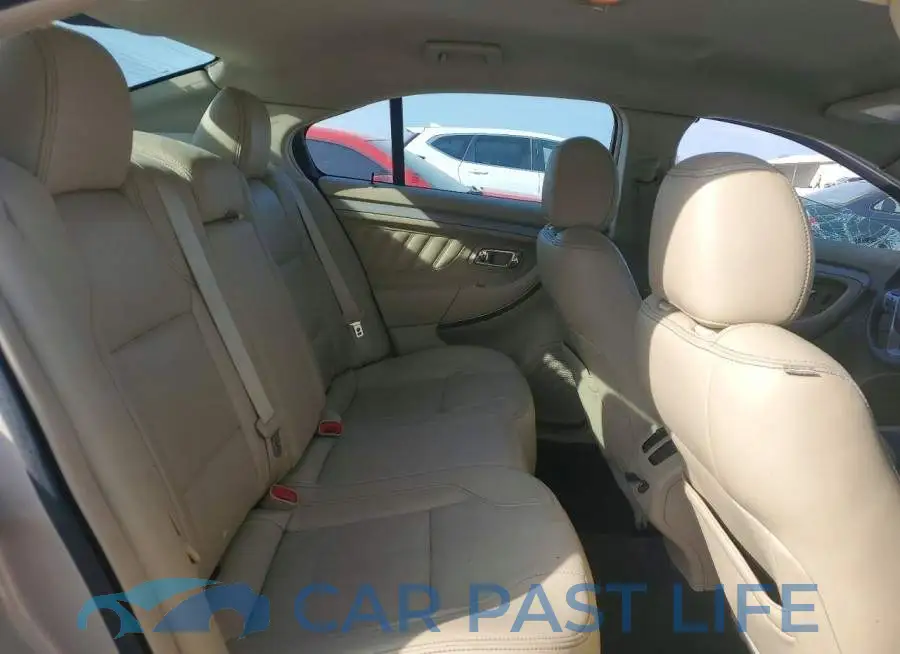 1FAHP2E88HG117181# 10