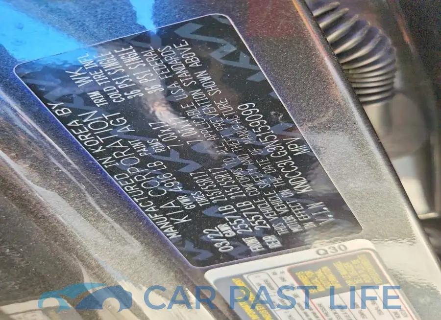 KNDCC3LG3N5159099# 14