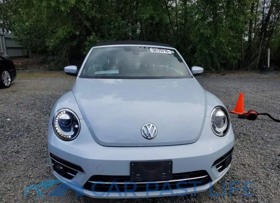 3VW5DAAT2JM518289# 5