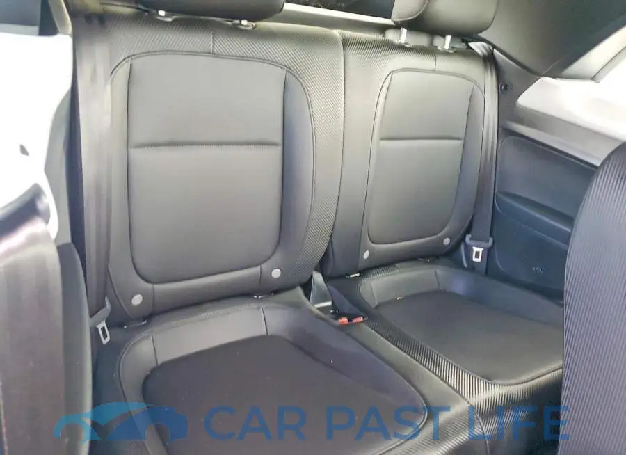 3VW5DAAT2JM518289# 11