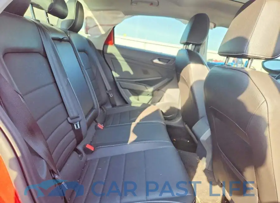 3VW7M7BU2PM020105# 10
