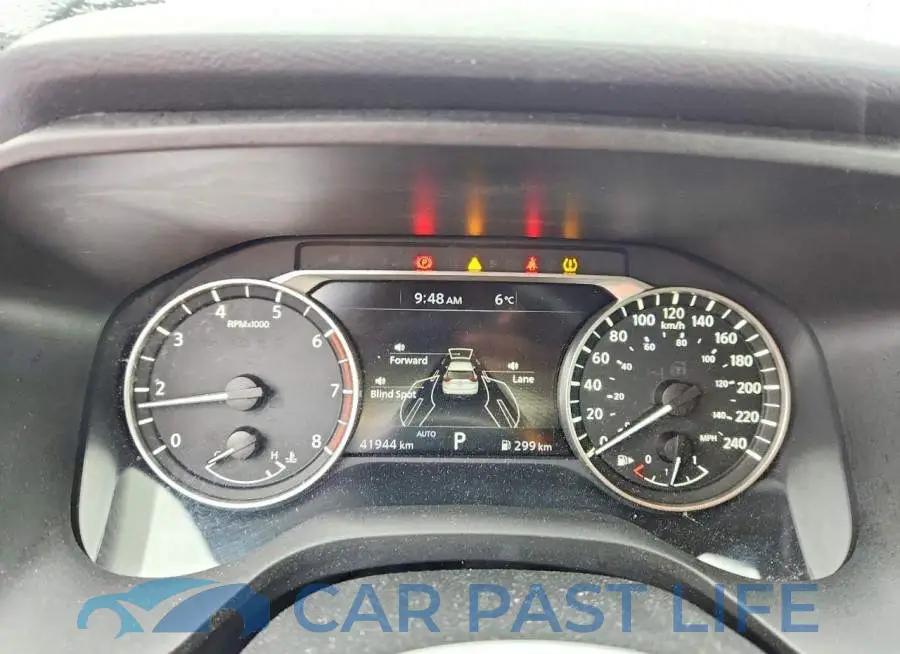 JN8BT3AB2SW413625# 9