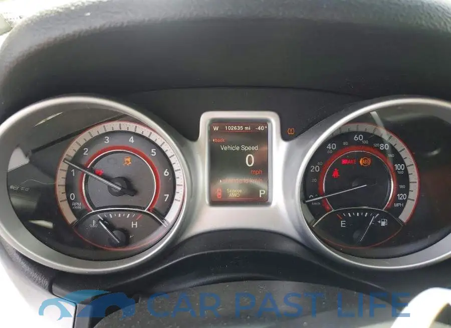 3C4PDDEG8KT738957# 9