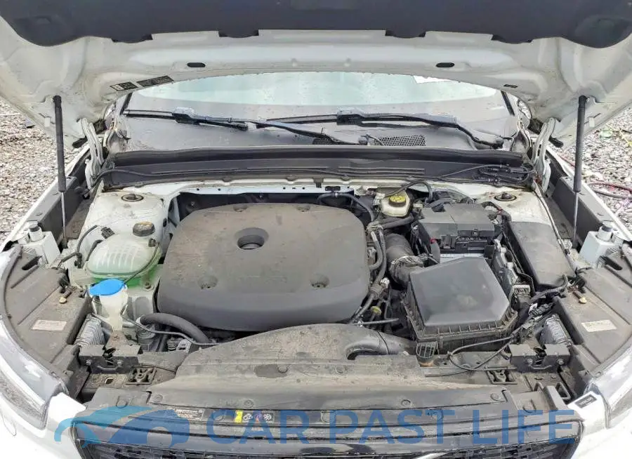YV4162UM2L2183810# 12