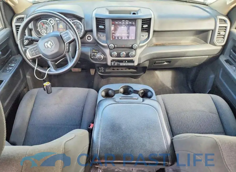 3C6UR5CJ6LG274688# 8