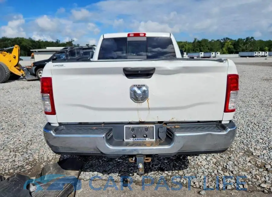 3C6UR5CJ6LG274688# 6