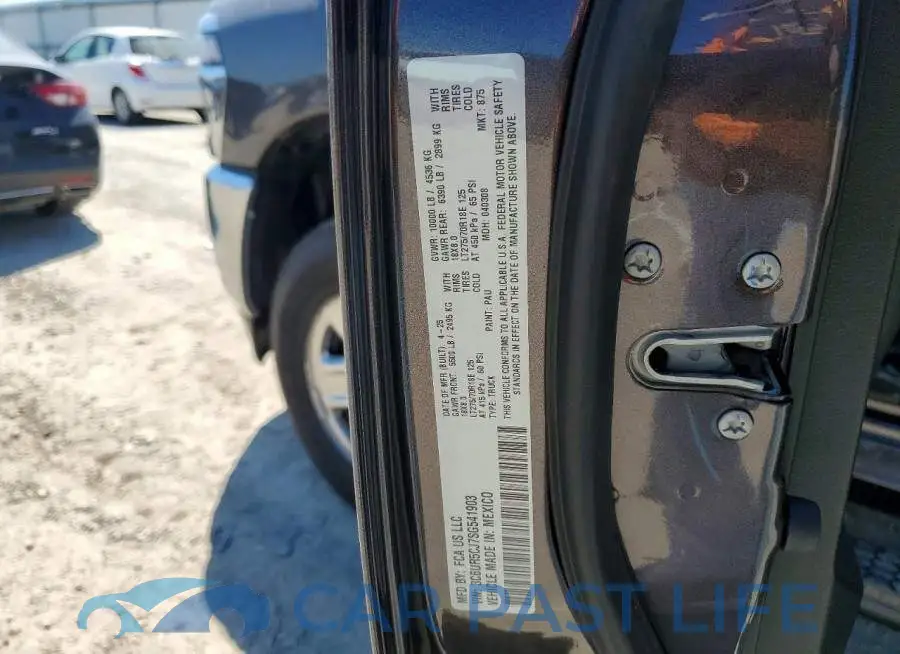 3C6UR5CJ7SG541903# 12
