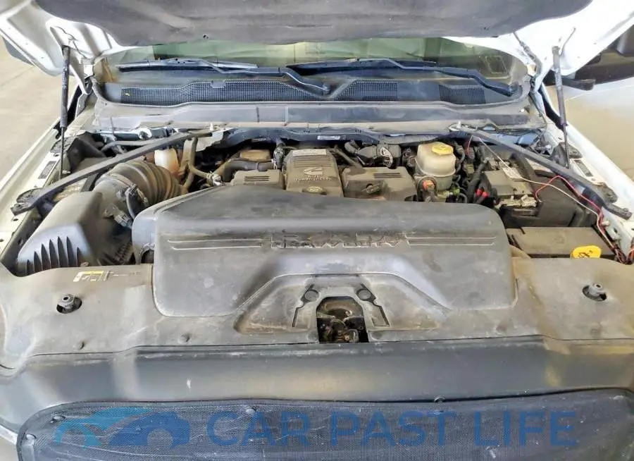 3C7WRSAL4PG526600# 11