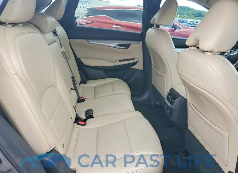 3PCAJ5M11KF106978# 11