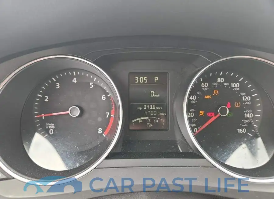 3VW2B7AJ7JM243545# 9