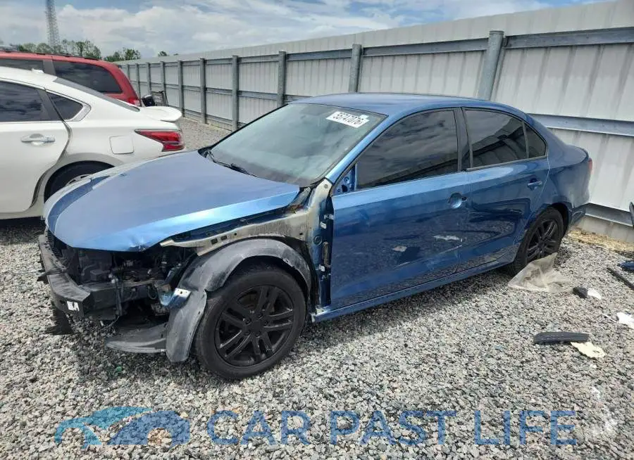 3VW2B7AJ7JM243545# 1