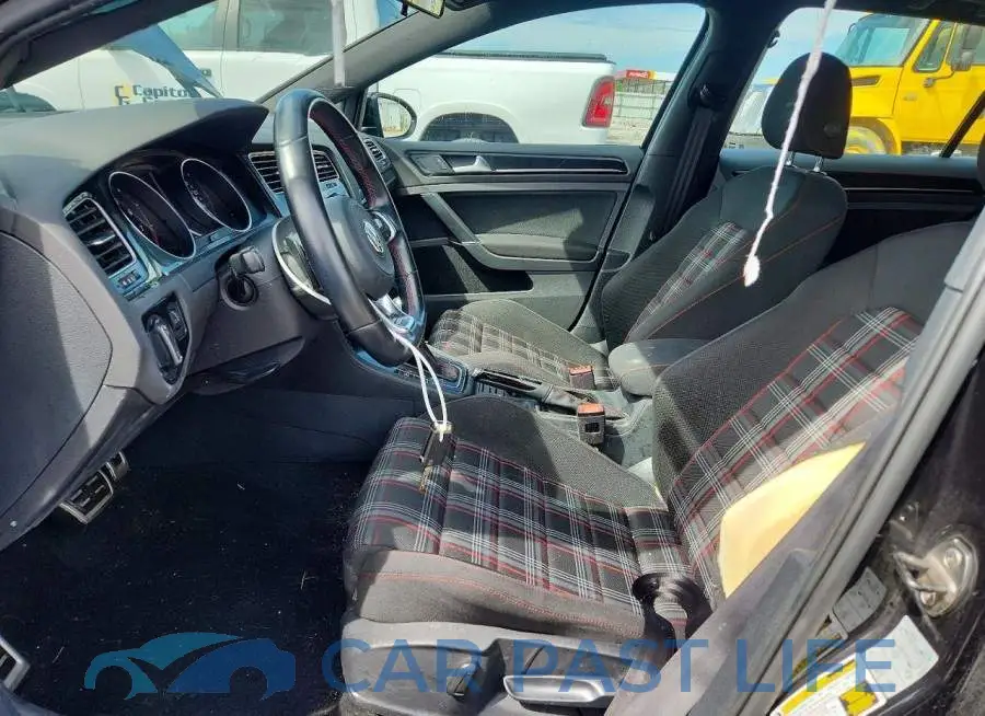 3VW4T7AU4HM025590# 7