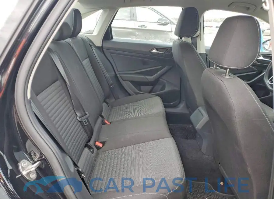 3VW5M7BU7PM045203# 10
