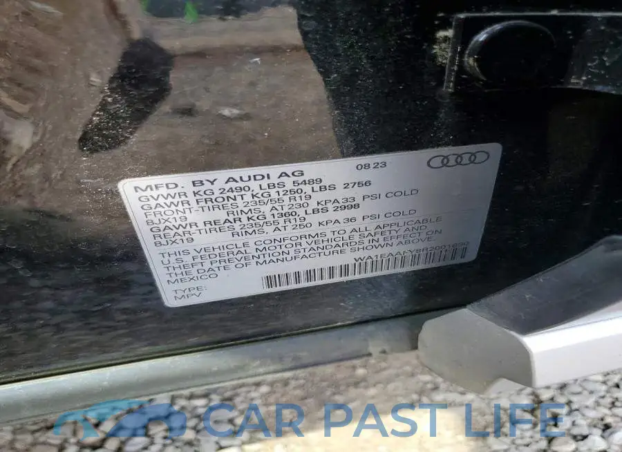 WA1EAAFY8R2001690# 14