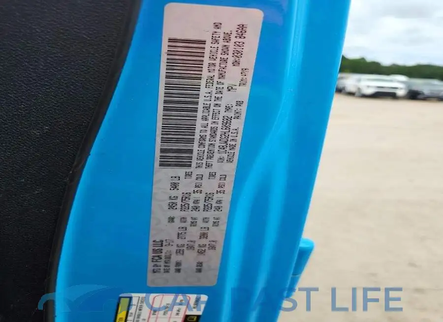 1C4BJWDG2HL609682# 13