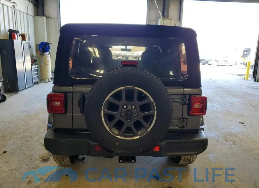1C4HJXDN3MW712097# 6