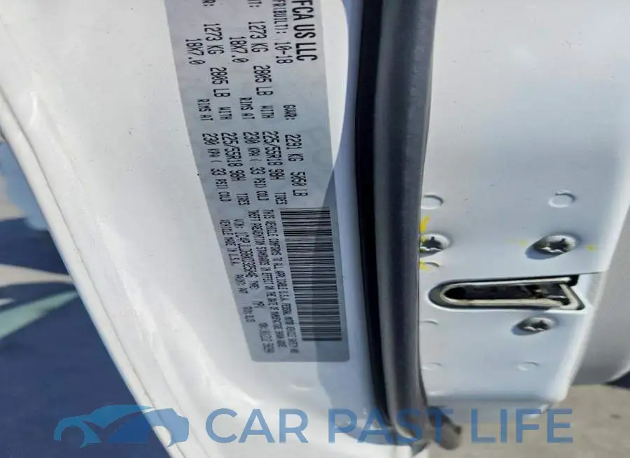 1C4PJLDB8KD325046# 12