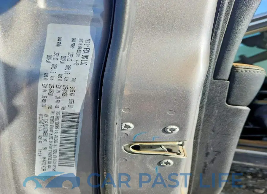 1C4PJMDX4KD449932# 13