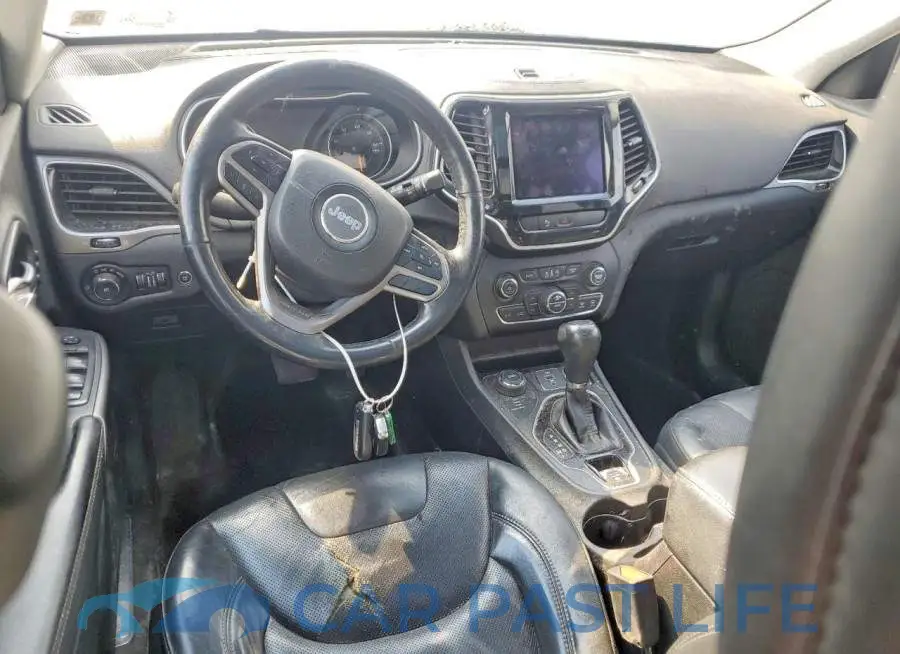 1C4PJMDX8KD113930# 8
