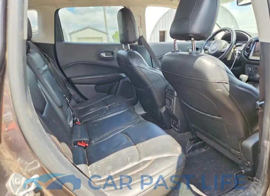 3C4NJDCB3JT281965# 10
