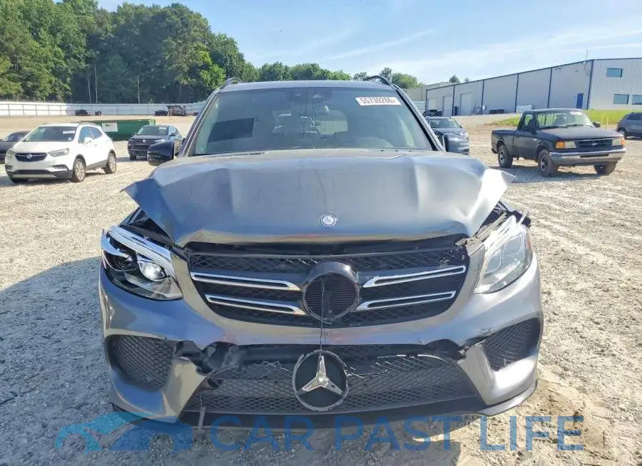 4JGDA5HB4HA935105# 5