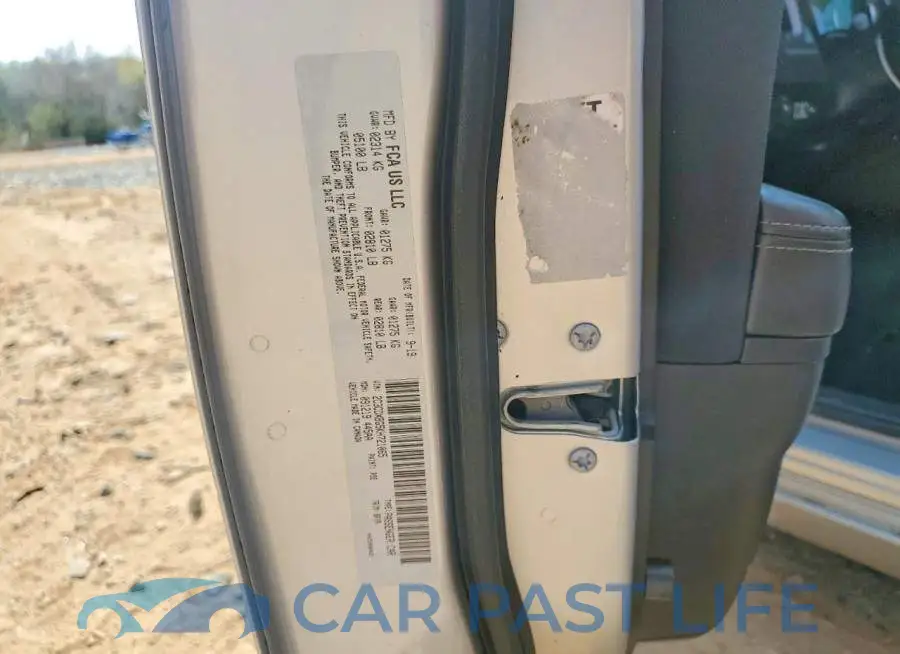 2C3CDXBG5KH721065# 12