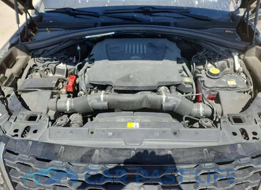 SALYL2RV0JA758199# 12