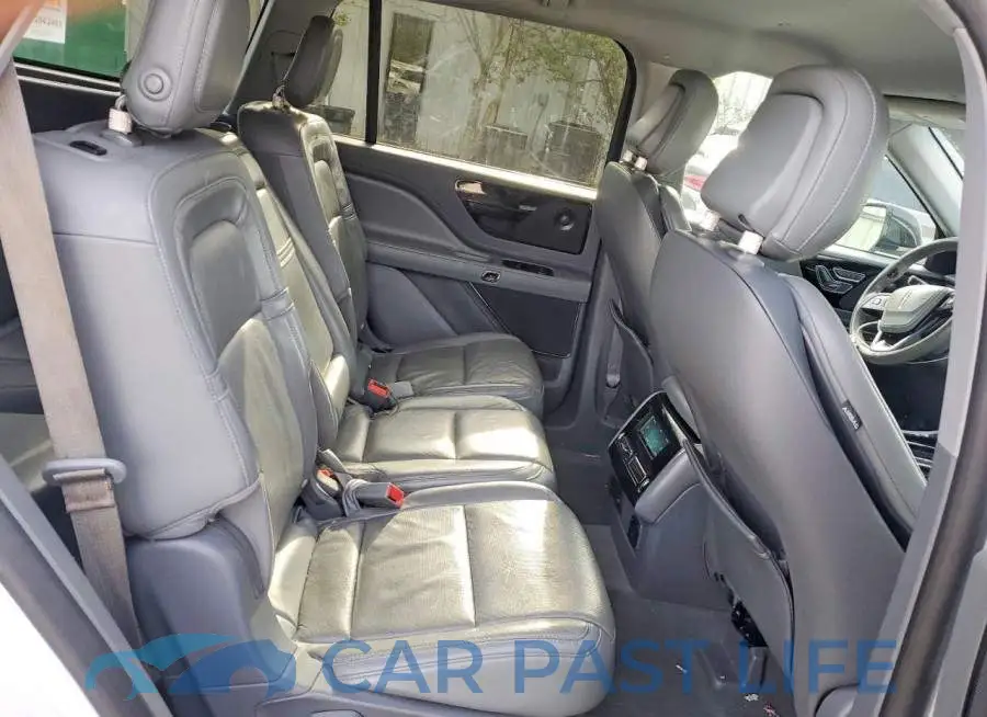 5LM5J7XC4LGL17974# 11