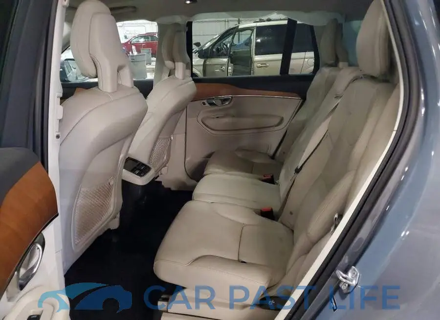 YV4102PK6M1762432# 11