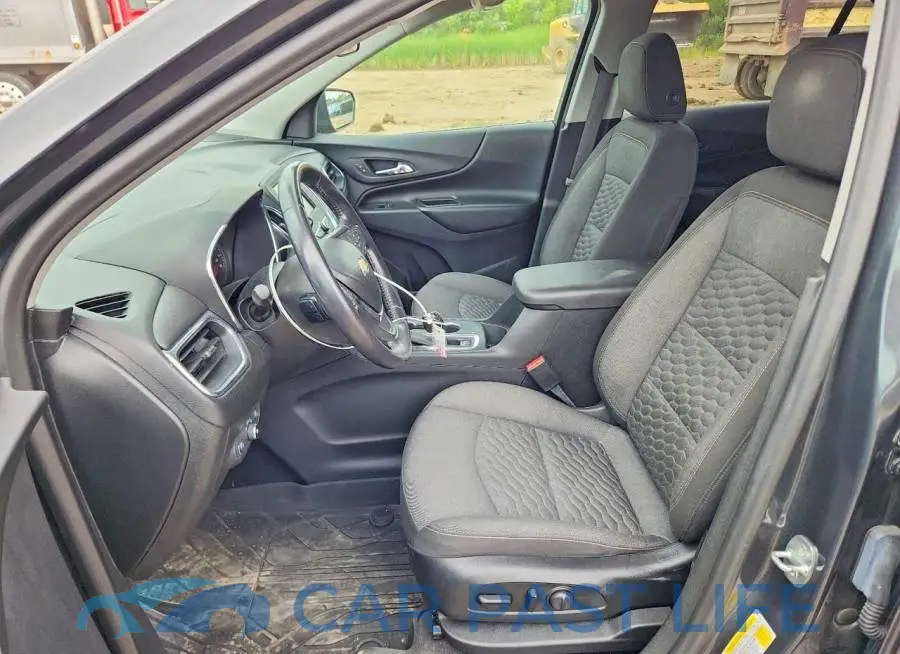 2GNAXTEV8L6208586# 7