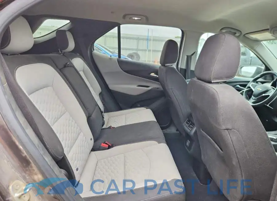 2GNAXVEX5L6105493# 10