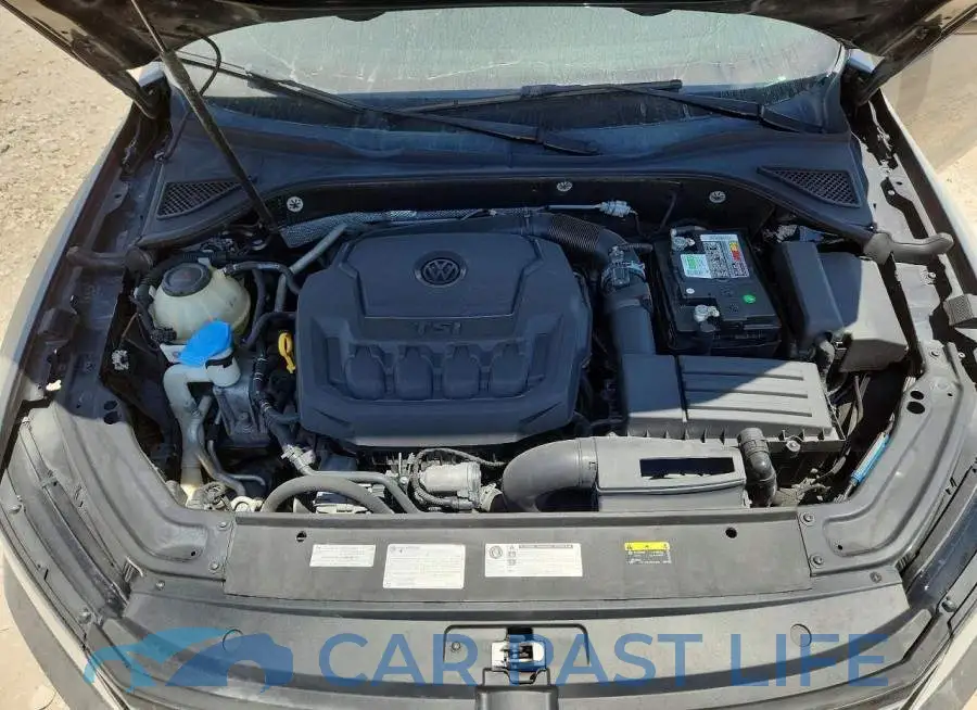 1VWLA7A3XKC009735# 11