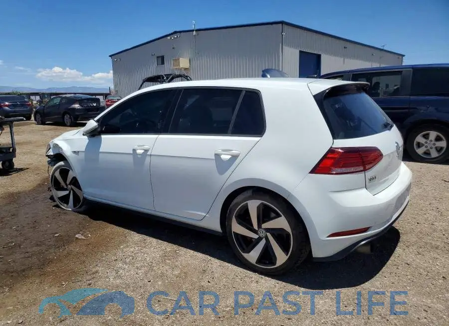 3VW547AU8JM253809# 2
