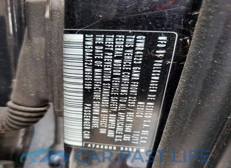 3VW5DAAT2JM505199# 12