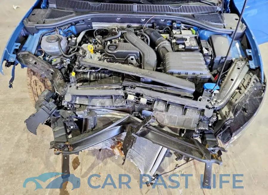 3VW7W7BU1TM028359# 11