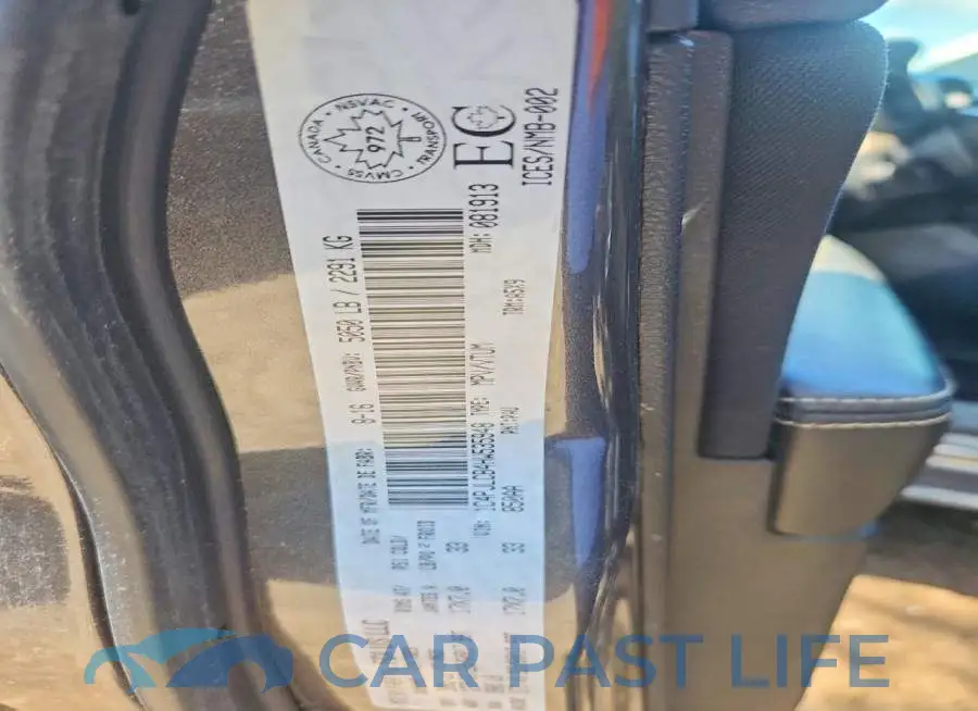 1C4PJLCB4HW535948# 14