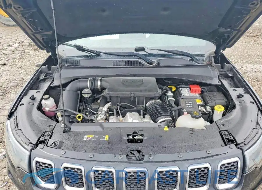 3C4NJDFN8PT520571# 12