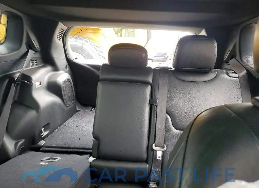 3C4NJDFN8PT520571# 10