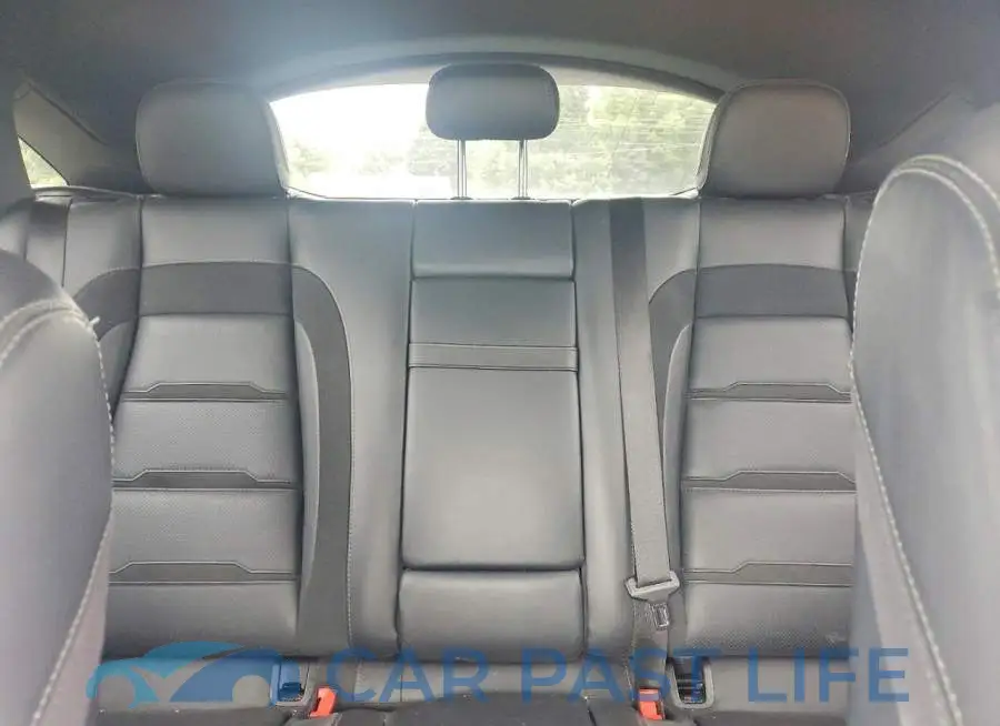4JGFD6BB9MA219163# 10