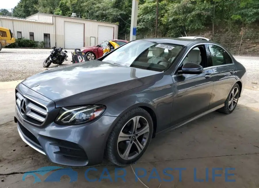 WDDZF4JB1JA344063# 1