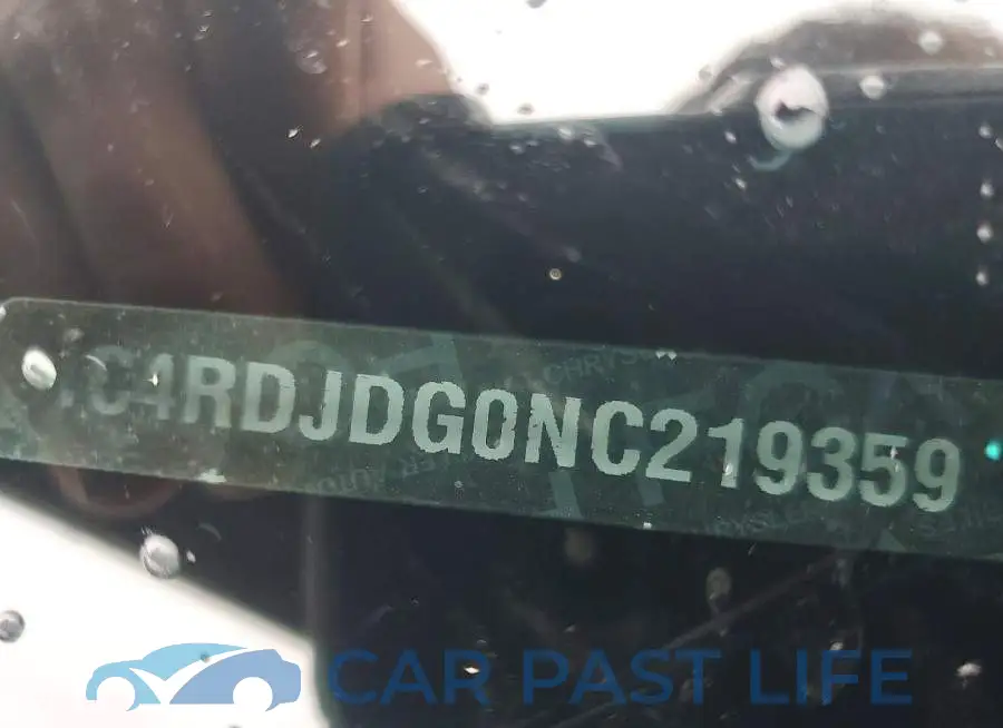 1C4RDJDG0NC219359# 13