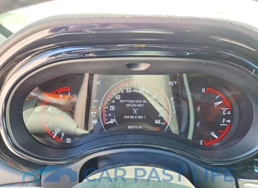 1C4SDJCT6RC193940# 9